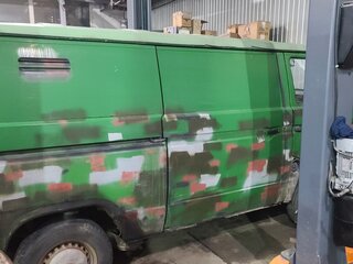 1985 Volkswagen Transporter 4-speed T3, зелёный, 170000 рублей, вид 4