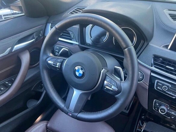2022 BMW X2 xDrive20i I (F39), чёрный, 3000000 рублей - вид 5
