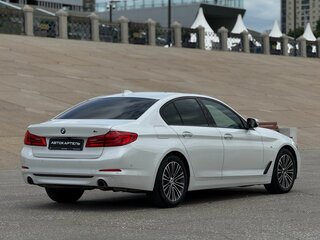 2018 BMW 5 серии 530i xDrive VII (G30/G31/G38), белый, 2790000 рублей, вид 2