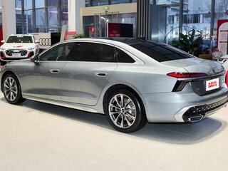 2026 Audi A6 L VI (C9), серый, 7372000 рублей, вид 4