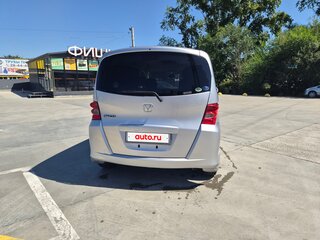 2010 Honda Freed Spike I Рестайлинг, серый, 650000 рублей, вид 4