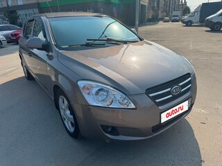2008 Kia Ceed I, бежевый, 450000 рублей, вид 1