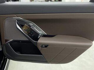 2023 BMW 7 серии 735Li VII (G70), чёрный, 11100000 рублей, вид 3