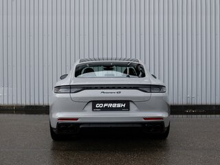 2021 Porsche Panamera 4S Executive II Рестайлинг, серый, 10399000 рублей, вид 4