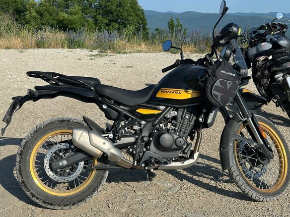 2024 Royal Enfield Himalayan, чёрный, 520000 рублей - вид 1