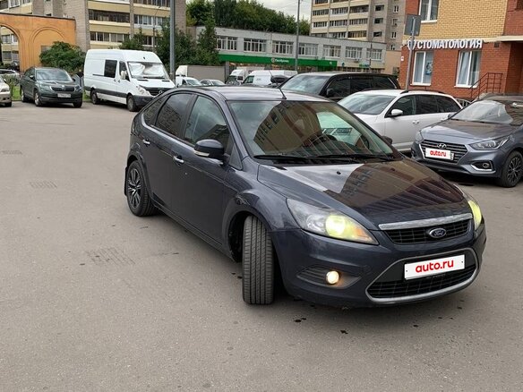2010 Ford Focus II Рестайлинг, серый, 750000 рублей - вид 5