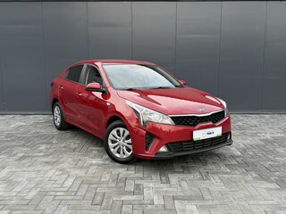 2020 Kia Rio IV Рестайлинг, красный, 1520000 рублей, вид 5