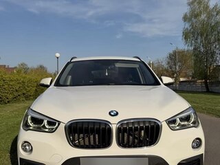 2018 BMW X1 18i sDrive II (F48), белый, 1623000 рублей, вид 2