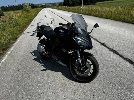 2018 Kawasaki Z 1000SX, чёрный, 835000 рублей, вид 2