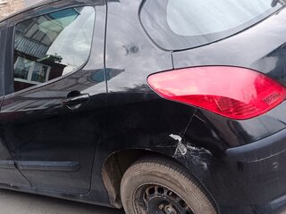 2009 Peugeot 308 I, чёрный, 355000 рублей, вид 3