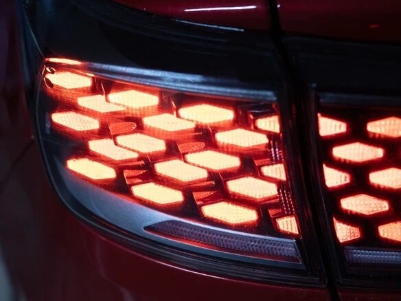2021 Kia Ceed III Рестайлинг, красный, 2420000 рублей - вид 14