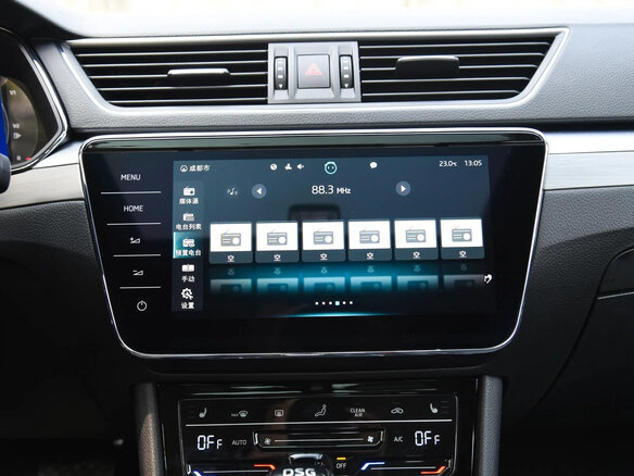 2025 Skoda Superb III Рестайлинг, белый, 2580005 рублей - вид 10