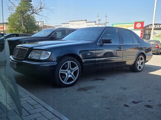 1997 Mercedes-Benz S-Класс 500 III (W140) Рестайлинг, синий, 3300000 рублей, вид 5