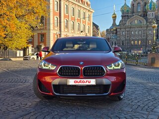 2021 BMW X2 xDrive18d I (F39), красный, 3550081 рублей, вид 2