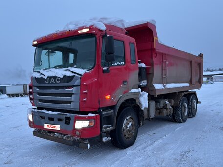 2023 JAC N350, красный, 3201000 рублей, вид 2