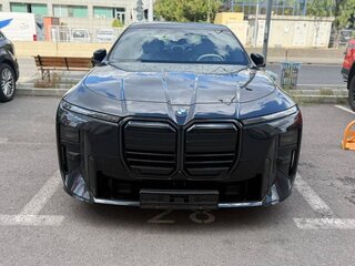 2026 BMW 7 серии 740 xDrive VII (G70) Рестайлинг, чёрный, 21300000 рублей, вид 1