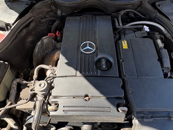 2004 Mercedes-Benz CLK-Класс 200 II (W209), серебристый, 1150000 рублей - вид 10