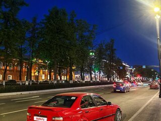1993 BMW 3 серии 318i III (E36), красный, 395000 рублей, вид 4