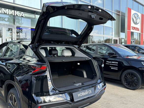 2026 Omoda C5 II, чёрный, 2579000 рублей - вид 8