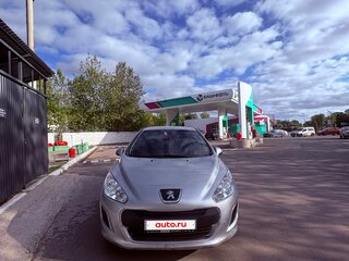 2011 Peugeot 308 I Рестайлинг, серебристый, 350000 рублей, вид 1