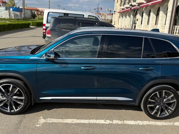 2024 Geely Monjaro I, синий, 3590000 рублей - вид 3