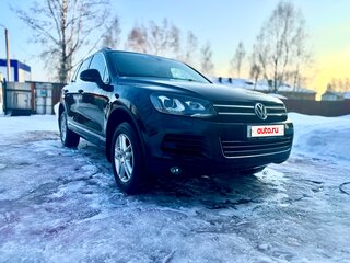 2011 Volkswagen Touareg II, чёрный, 1700000 рублей, вид 3