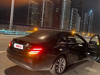 2020 Mercedes-Benz E-Класс 200 d V (W213, S213, C238), чёрный, 2800000 рублей, вид 1