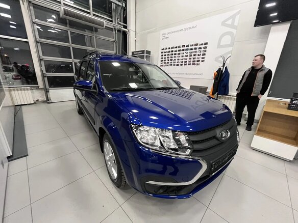 2026 Lada (ВАЗ) Largus I Рестайлинг, синий - вид 9