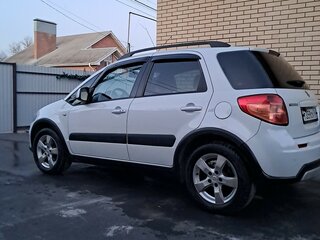 2010 Suzuki SX4 I (Classic) Рестайлинг, белый, 790000 рублей, вид 2