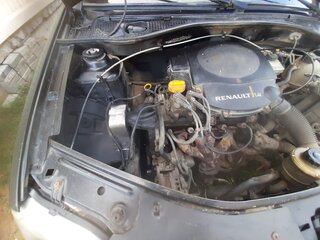 2011 Renault Logan I Рестайлинг, чёрный, 150000 рублей, вид 4