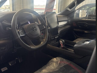 2026 Ram 1500 TRX SRT V Рестайлинг, чёрный, 18998000 рублей, вид 3
