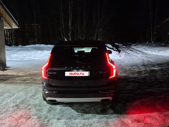 2015 Volvo XC90 II, чёрный, 3100000 рублей - вид 4