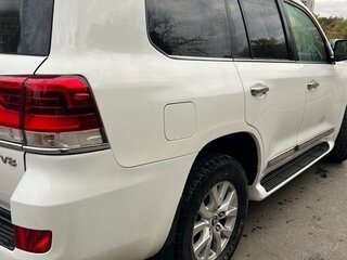 2015 Toyota Land Cruiser 200 Series Рестайлинг 2, белый, 4700000 рублей, вид 5