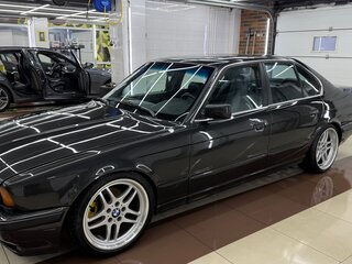 1990 BMW 5 серии 520i III (E34), чёрный, 750000 рублей, вид 1