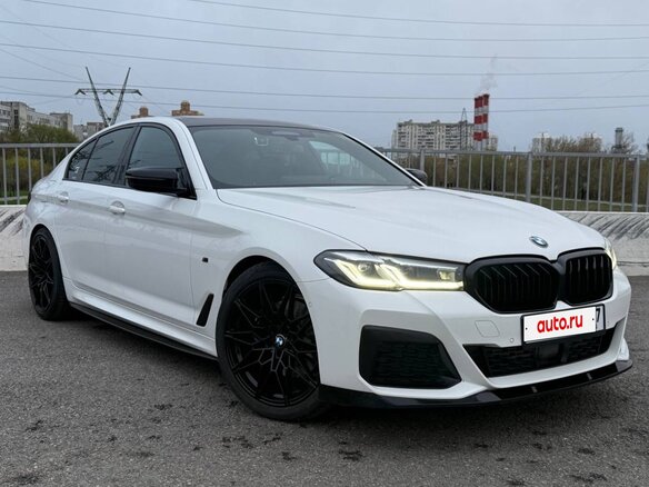2020 BMW 5 серии 523d xDrive VII (G30/G31/G38) Рестайлинг, белый, 5490000 рублей