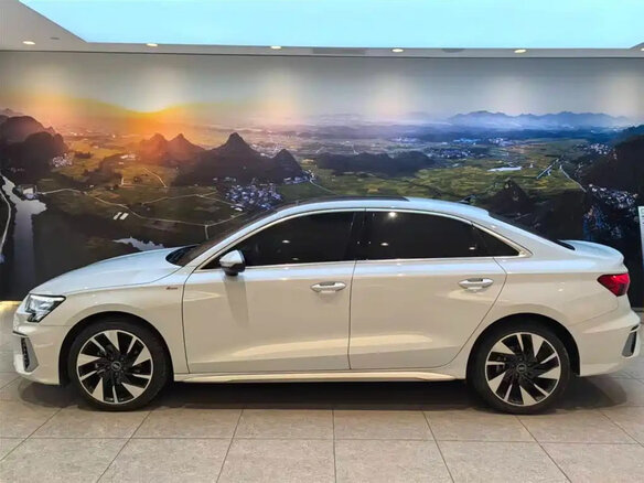 2023 Audi A3 35 TFSI Long IV (8Y), белый, 2050000 рублей - вид 4