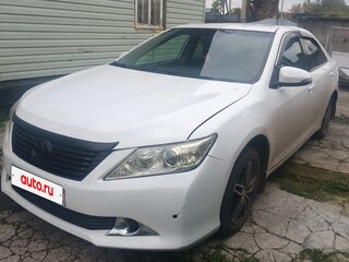 2012 Toyota Camry VII (XV50), белый, 930000 рублей, вид 3