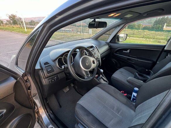 2011 Kia Venga I, серый, 715000 рублей - вид 8