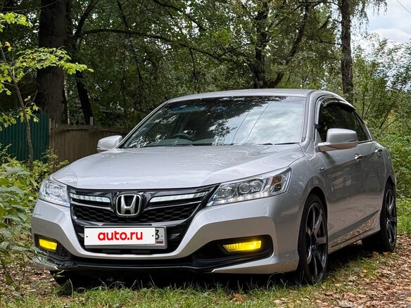 2013 Honda Accord IX, серый, 1750000 рублей