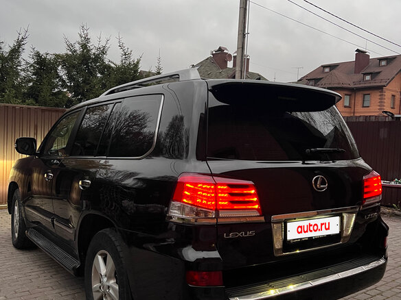 2014 Lexus LX 570 III Рестайлинг, чёрный - вид 6