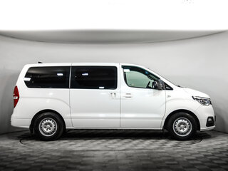 2018 Hyundai H-1 II Рестайлинг 2, белый, 2899000 рублей, вид 4