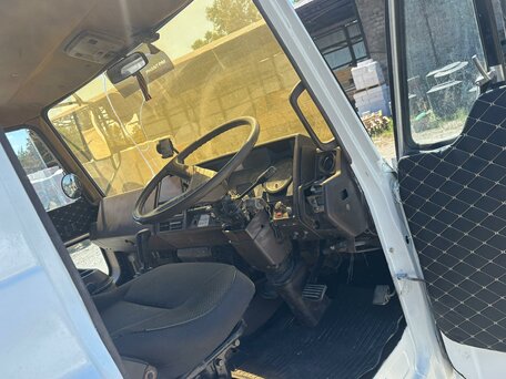 1988 Hino Series 500 (Ranger), белый, 2500000 рублей, вид 1