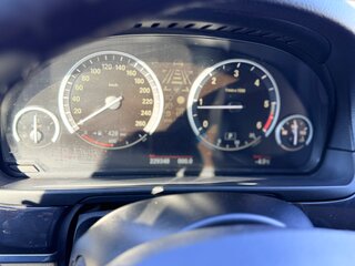 2014 BMW 5 серии 525d xDrive VI (F10/F11/F07) Рестайлинг, чёрный, 2000000 рублей, вид 3