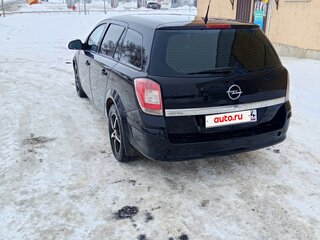 2011 Opel Astra H Рестайлинг, чёрный, 390000 рублей, вид 3