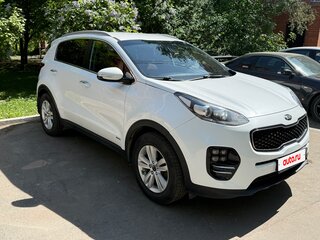 2017 Kia Sportage IV, белый, 1750000 рублей, вид 3
