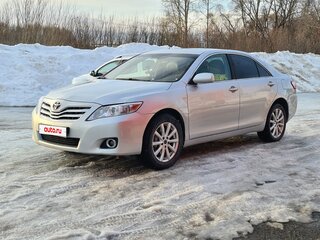 2009 Toyota Camry VI (XV40) Рестайлинг, серебристый, 1350000 рублей, вид 1