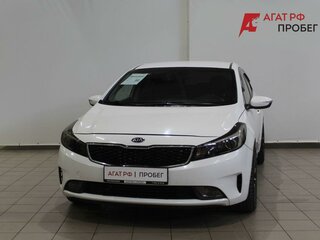 2017 Kia Cerato III Рестайлинг (Classic), белый, 1350000 рублей, вид 1