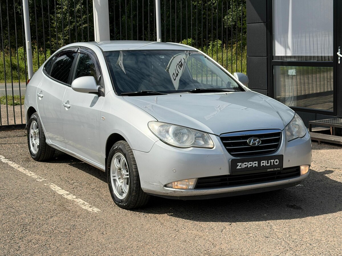 Открыть фотографии: Hyundai Elantra IV (HD)