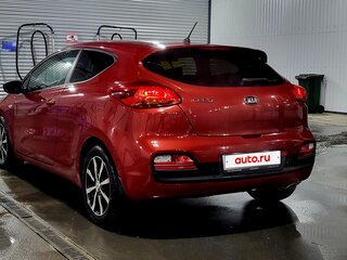 2013 Kia Ceed II, красный, 930000 рублей, вид 2