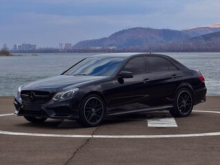 2013 Mercedes-Benz E-Класс 200 IV (W212, S212, C207) Рестайлинг, чёрный, 1950000 рублей, вид 1